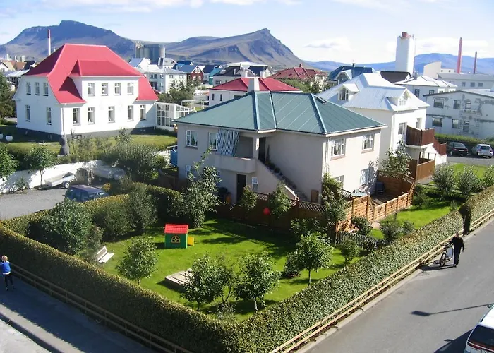 Teigur Guesthouse